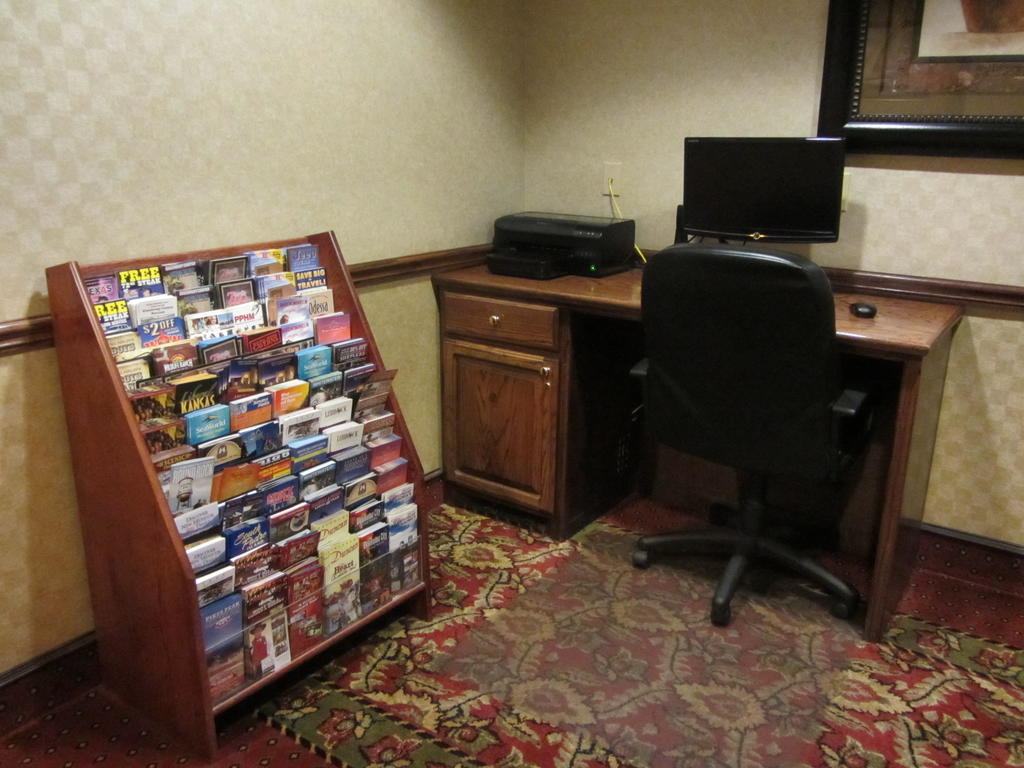 Country Inn & Suites By Radisson, Amarillo I-40 West, Tx ภายนอก รูปภาพ